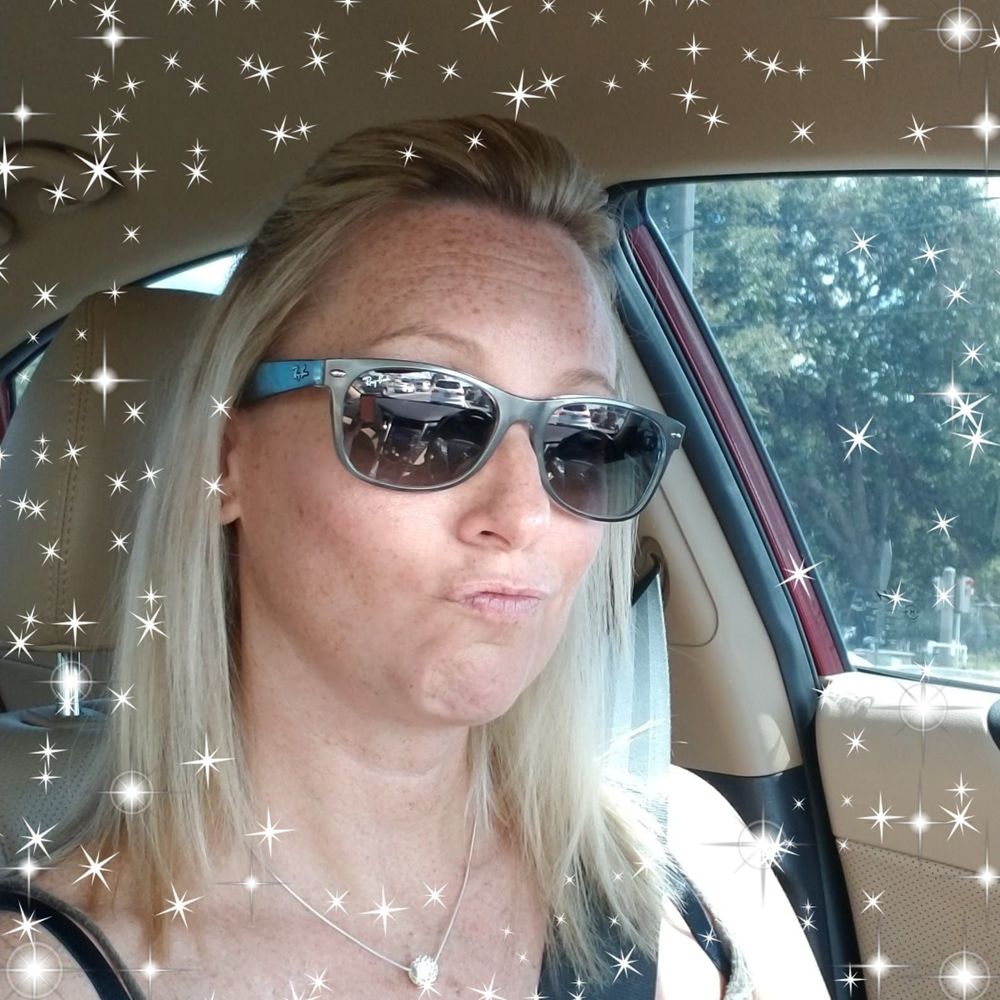 Meet your Posher, Charity